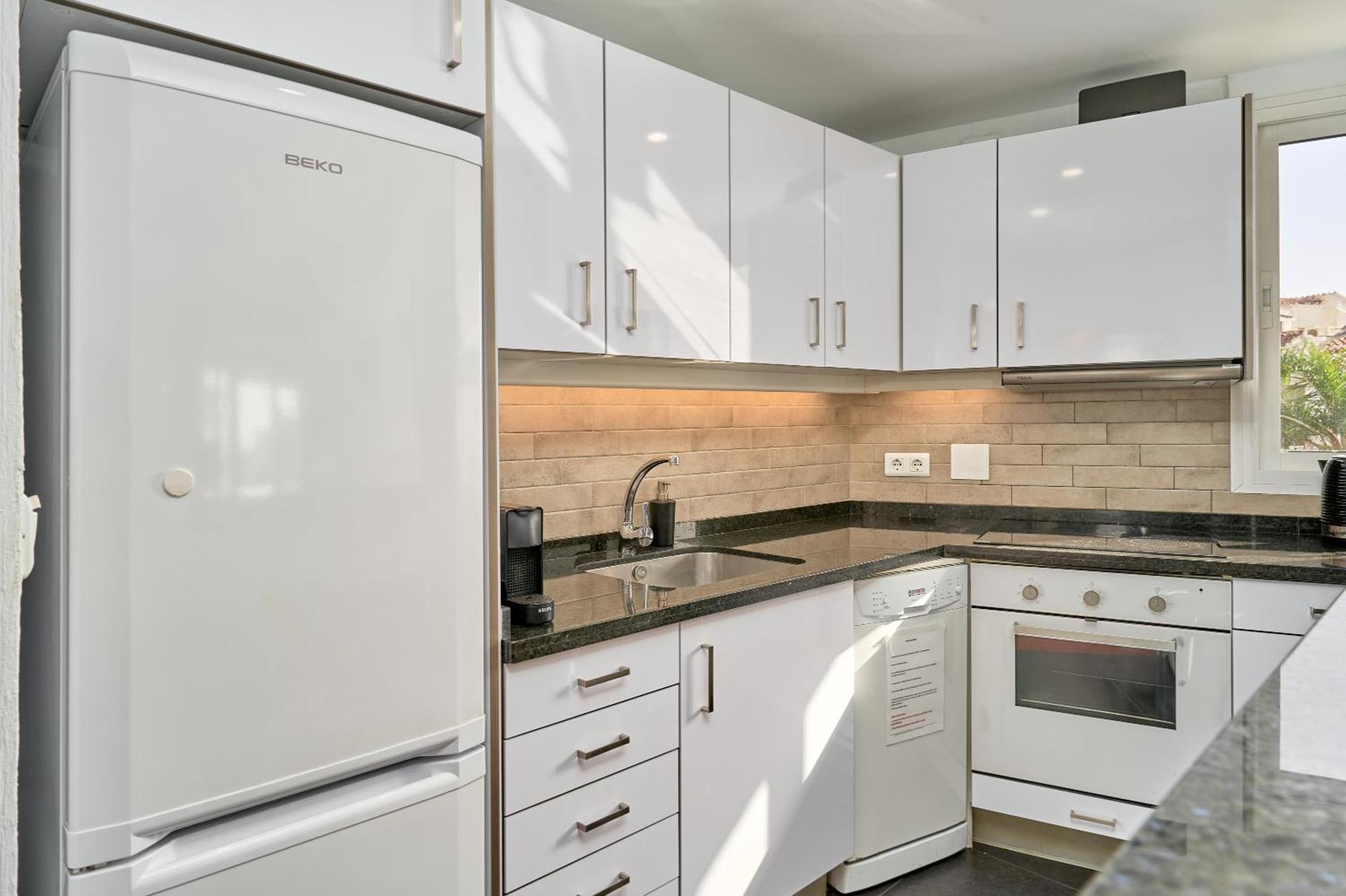 דירות נרחה Spectacular Sea Views, 2 Bed,2 Bath מראה חיצוני תמונה