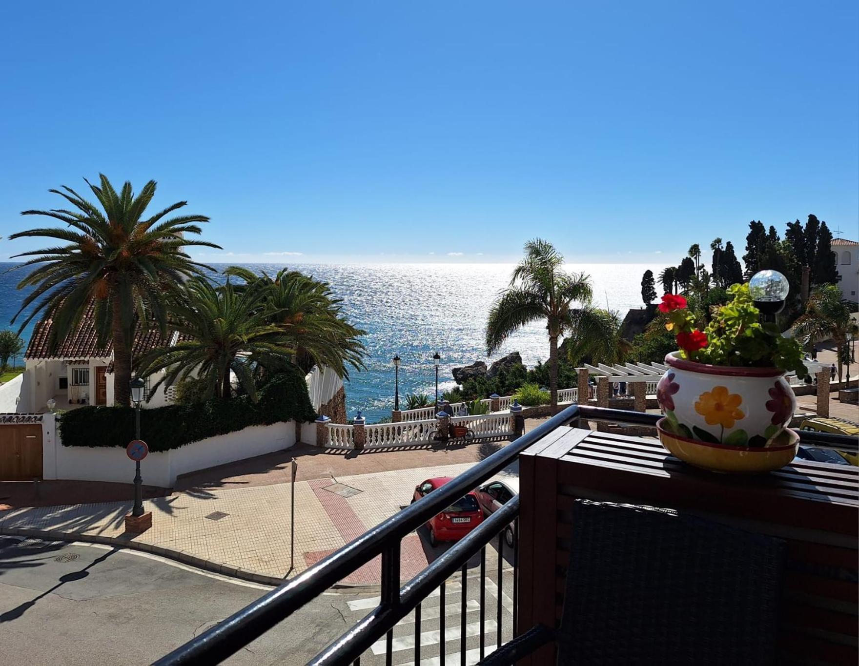 דירות נרחה Spectacular Sea Views, 2 Bed,2 Bath מראה חיצוני תמונה