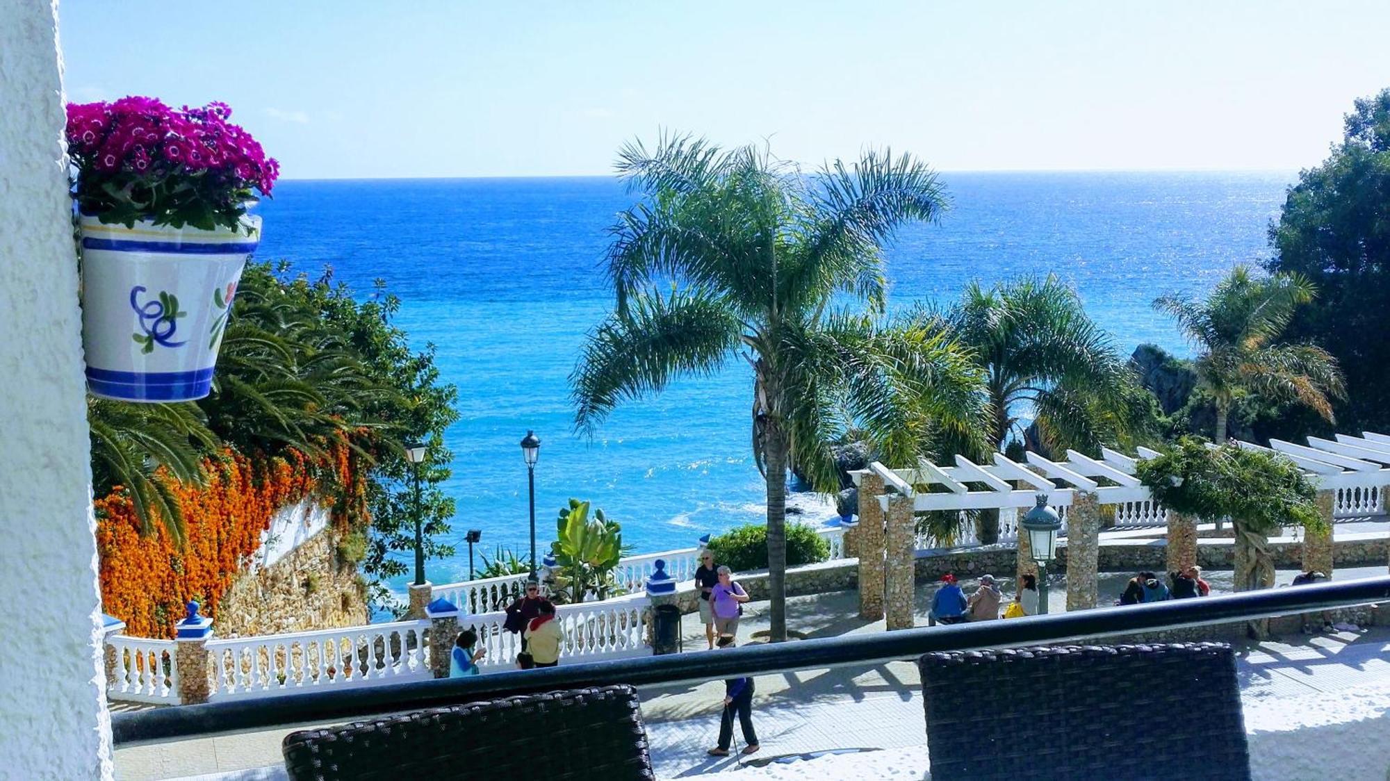 דירות נרחה Spectacular Sea Views, 2 Bed,2 Bath מראה חיצוני תמונה